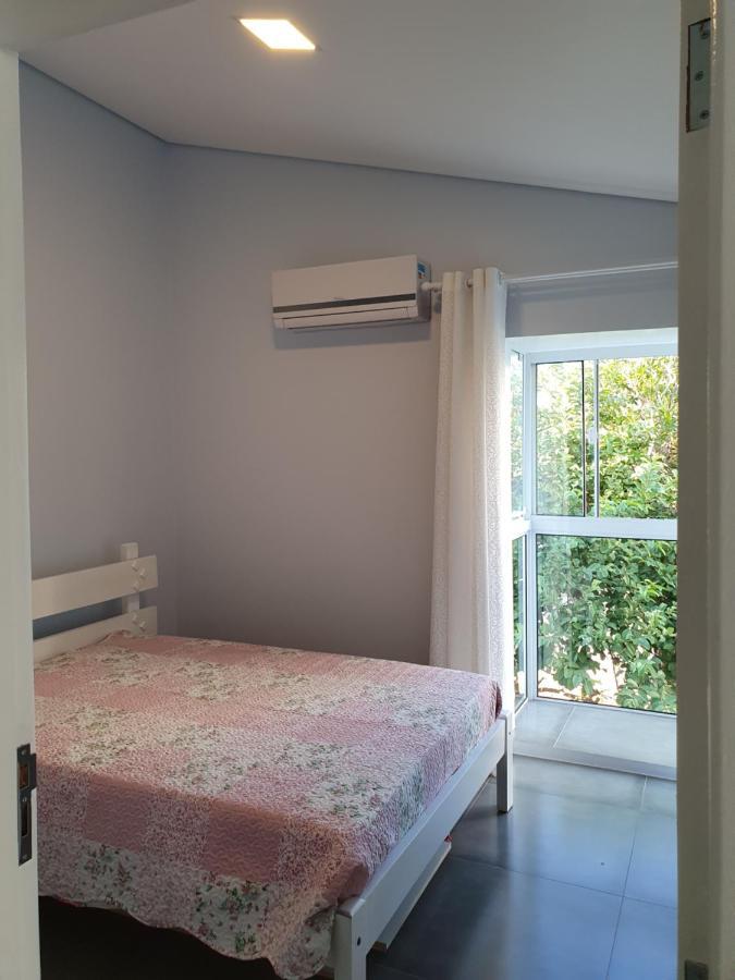 Casa Blanca Apartment ฟลอเรียนอโปลิส ภายนอก รูปภาพ